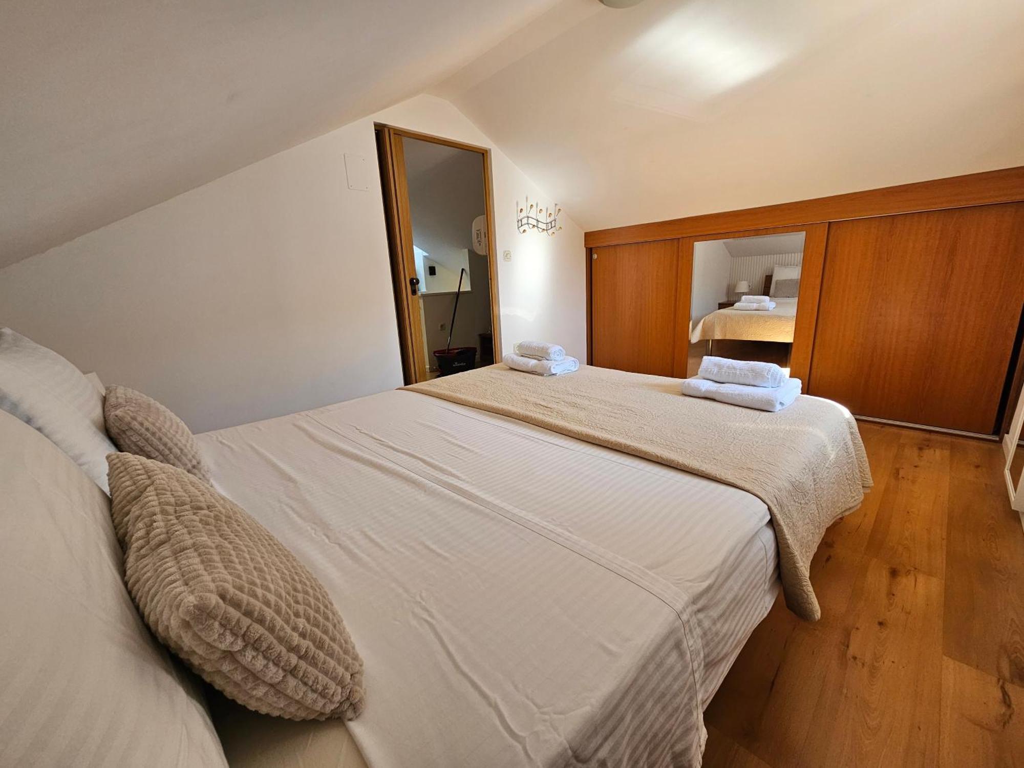 Lovely Attic Apartman-Melani Zadar Exterior photo